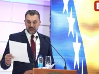 KAD STISNE SA SVIH STRANA: Konaković je 'preživio' jedno glasanje o njegovoj smjeni - hoće li i iduće?!