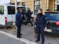PRETRESI POLICIJE KOSOVA U LEPOSAVIĆU, ZVEČANU I KOSOVSKOJ MITROVICI: Zaposleni se nalaze i u blizini objekta u Bošnjačkoj mahali...