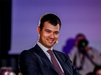 JEDAN OD NAJBOGATIJIH SRBIJANACA ŽELI KUPITI BANKU U BiH: Žele postati jedna od vodećih banaka na regionalnom bankarskom tržištu....