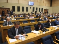 OVO SU PREDLOŽENI ZAKLJUČCI NSRS: Ne priznaju se odluke Suda BiH, ustavni poredak BiH smatraju 'srušenim'