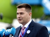 PRVO SKOČIBUŠIĆ PA RECI HOP: Direktor Zavoda za javno zdravstvo FBiH sjedi na dvije stolice, ujedno je i...