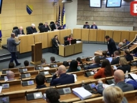 SAD JE NA REDU DOM NARODA: PD Parlamenta FBiH usvojio novi zakon o zaštiti od nasilja u porodici i nad ženama
