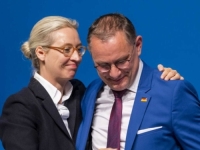 NJEMAČKI DESNI RADIKALI KUPAJU SE U NOVCU: Bogata starica donirala AfD-u šest miliona eura!