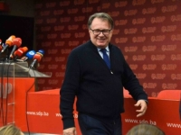 NAJAVA BURNOG PROLJEĆA U SDP-u: Pored Heleza i Bećirovića, isplivao i treći, najozbiljniji kandidat za Nikšićevog nasljednika!?