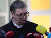NERVOZNI VUČIĆ IZGUBIO KONTROLU: Čovjek sa invaliditetom mu je postavio jedno pitanje, a onda je predsjednik Srbije planuo... (VIDEO)