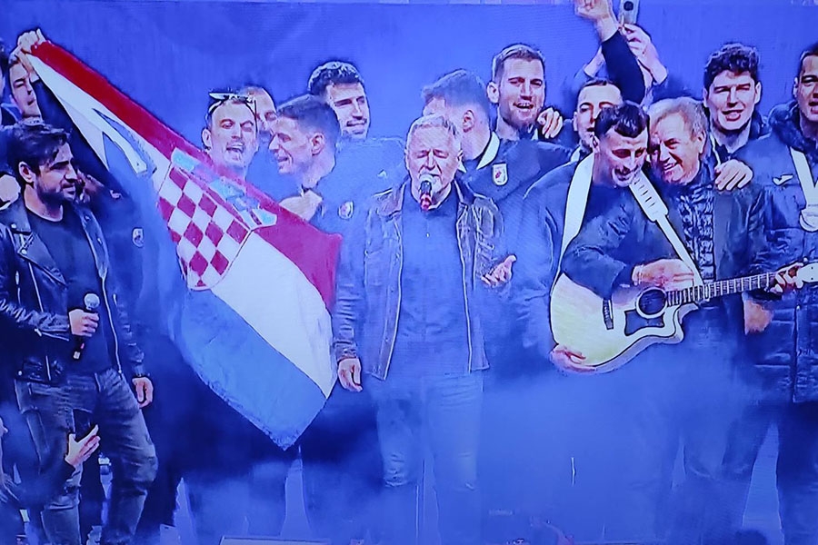 KONTROVERZNI MARKO PERKOVIĆ THOMPSON OBJAVIO SNIMKU NASTUPA U ZAGREBU: U  komentarima žale što nije otpjevao... | Slobodna Bosna