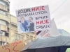 NA JEDNOM OD TRANSPARENATA U BEOGRADU PIŠE: 'Dodik nije Republika Srpska, Vučić nije Srbija'