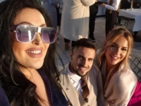 DRAGANA MIRKOVIĆ BLISTA U DRUŠTVU SINA I KĆERKE: Ali i snahe, sa kojima je bila na putovanju u...