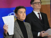 BRNABIĆKA PODRŽALA OPSKURNI VUČIĆEV TABLOID: Za širenje mržnje optužila je one medije koje godinama blati i njen šef