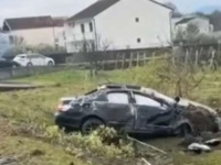 FILMSKA POTJERA U BOSNI I HERCEGOVINI: Automobil slupan, vozača nema, droga u vozilu (VIDEO)