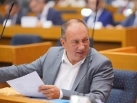 CRNADAK NAJAVLJUJE: 'Prvi radni dan poslije Bajrama biće važan, neki bi rekli historijski, potpisuje se sporazum nakon kojeg SNSD...'