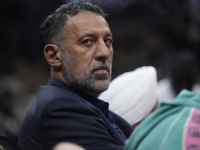 VLADE DIVAC STAO UZ STUDENTE, SPOMENUO I 'GROBARE': Moćna poruka proslavljenog NBA asa pred protest 15. marta
