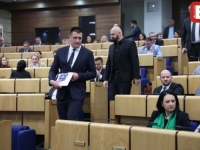 'SB' PATROLA U DOMU NARODA PFBiH: Usvojene izmjene zakona o PIO-u i izmirenju obaveza stare devizne štednje u FBiH (VIDEO)