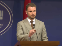 DRAŠKO STANIVUKOVIĆ TVRDI: 'Ustav RS nije Milorad Dodik, zabrana SIPA-e je vrlo ozbiljna'