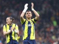 TURSKI LIST PIŠE: Džeko može ostati u Feneru ako pristane na dva uslova