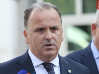 DŽENAN ĐONLAGIĆ U ŠOKU: 'Ovo je bruka. Pogledajte šta je predložilo Vijeće ministara...!'