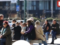 'SB' PATROLA: Toplije vrijeme izmamilo građane Sarajeva na ulice i u parkove (FOTO)