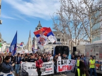 GENERALNI ŠTRAJK PARALISAO SRBIJU: Studenti, profesori i građani na ulicama (VIDEO)