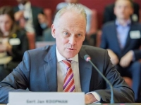 NOVA BLAMAŽA BH. VLASTI: Otkazan sastanak članova kolegija domova u PSBiH s Koopmanom...