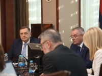 NA ZATVORENOJ SJEDNICI VLADE RS-a PRISUTNI DODIK I CVIJANOVIĆKA: Razmatra se formiranje...
