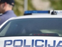 HOROR U SUSJEDSTVU: Prolaznici na cesti pronašli teško povrijeđenog mladića, preminuo u bolnici