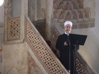 REISUL-ULEMA ODRŽAO HUTBU: 'Oni koji upravljaju, neka dobro gledaju kuda vode ovaj narod i ovu zemlju'