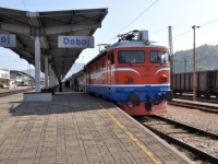 DOK SVUGDJE U SVIJETU LOKOMOTIVA DONOSI PRIHOD: Gdje je završio kredit od 100 miliona KM koji su dobile Željeznice RS-a?