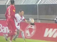 NAKON SKANDALOZNOG SUĐENJA U MOSTARU: Sudija Jelić suspendovan, gledao VAR i nije vidio igranje rukom?