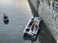 TURISTIČKI AUTOBUS PAO U RIJEKU U TORINU: Vozač preminuo (FOTO/VIDEO)