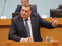 ZABRINUTA LICA U SDS-u: 'Novi ustav RS je ludilo, Dodik nas uvodi u opasno stanje!'