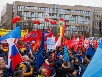 POBUNA PROTIV REFORMI NOVOG PREMIJERA: Zaposlenici aerodroma, škola, bolnica, javne uprave i gradskog prevoza u...