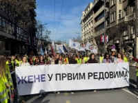 VELIKI PROTEST U BEOGRADU: Studenti prošli pored Vučićeve zgrade