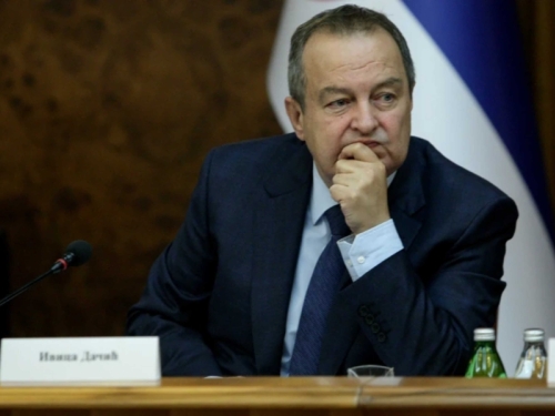 IVICA DAČIĆ PUCA POD PRITISKOM: 'Moj šećer je jučer bio 20. Napada me opozicija, svi me napadaju...!'