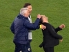 POTPUNI HAOS U TURSKOJ: Mourinho napravio nezapamćen skandal, trener Galatasaraya završio na travi....
