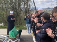 RAIF, SEAD, SENAD, REFIK I ESAD: Na Kučić Kuli kod Zvornika klanjana dženaza majci pet sinova šehida