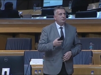 HDZ I SNSD BLOKIRALI DOM NARODA: Pogledajte posljednjih osam minuta dramatične sjednice Doma naroda i žestoku svađu Vukovića i Špirića (VIDEO)