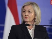 OČEKUJE SE DOLAZAK BROJNIH STRANIH DELEGACIJA: Borjana Krišto ide u Rim na sahranu pape Franje