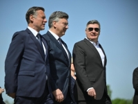 PRIVREMENO ZAKOPALI RATNU SJEKIRU: Milanović i Plenković zajedno stigli u Jasenovac