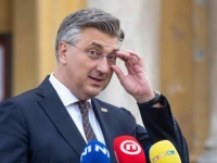 PLENKOVIĆEVA VLADA POJASNILA ODLUKU: Dan žalosti povodom smrti pape Franje traje od 7 do 19 sati!?