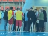 CURE DETALJI DRAME NA OTOCI: Treneri djece s invaliditetom izbačeni s bazena, intervenirala policija...