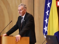 KEMAL ADEMOVIĆ PORUČIO HDZ-u: 'Pogazili ste legitimno predstavljanje kada ste glasali za mene...'