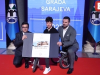 'OTVORENI, SLOBODNI, SOLIDARNOSTI POSVEĆENI GRAD...': 'SB' na svečanosti u Vijećnici, Šestoaprilske nagrade uručene Ismailu Barlovu i... (FOTO)
