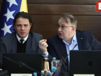 KAKO RADI VLADA NERMINA NIKŠIĆA: Zadužili se za 10 miliona KM za tekuću potrošnju, pa povećali naknade ministrima i savjetnicima...