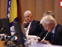 OPOZICIJA U DOMU NARODA ŠOKIRALA SNSD I HDZ: Imaju osam potpisa za smjenu Špirića, propao plan Dragana Čovića... (FOTO)