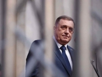 GRANICA I GRANIČNA POLICIJA KAO DA NE POSTOJE: Dodik se vratio iz Srbije i poručio - 'Stigao sam kući u svoje selo!'
