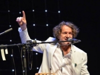 ZABORAVI, AKO MOŽEŠ; BREGOVIĆ U APSURDNOJ SITUACIJI: Sarajevskog muzičara terete zbog duga od 55 eura