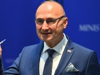 ZOV ZAVIČAJA: Grlić Radman išao na službeni put u rodno Bugojno, pa otkrio spomen-ploču svom ocu