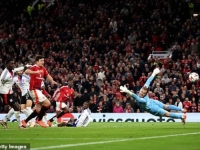 122 MINUTE APSOLUTNOG NOGOMETNOG LUDILA: Manchester United u drami stoljeća izbacio Lyon, neočekivani junak se pojavio i srušio snove Francuza... (VIDEO)