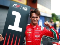 NEOČEKIVANI OBRAT: Dino Beganović na pobjedničkom postolju u trci Formule 2...