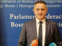 DELEGAT ENES PEŠTEK KRITIKOVAO POLITIČKI MOTIVISANO IMENOVANJE NOVOG UO FTV-a: 'Federalna televizija postaje megafon HDZ-a i Trojke'
